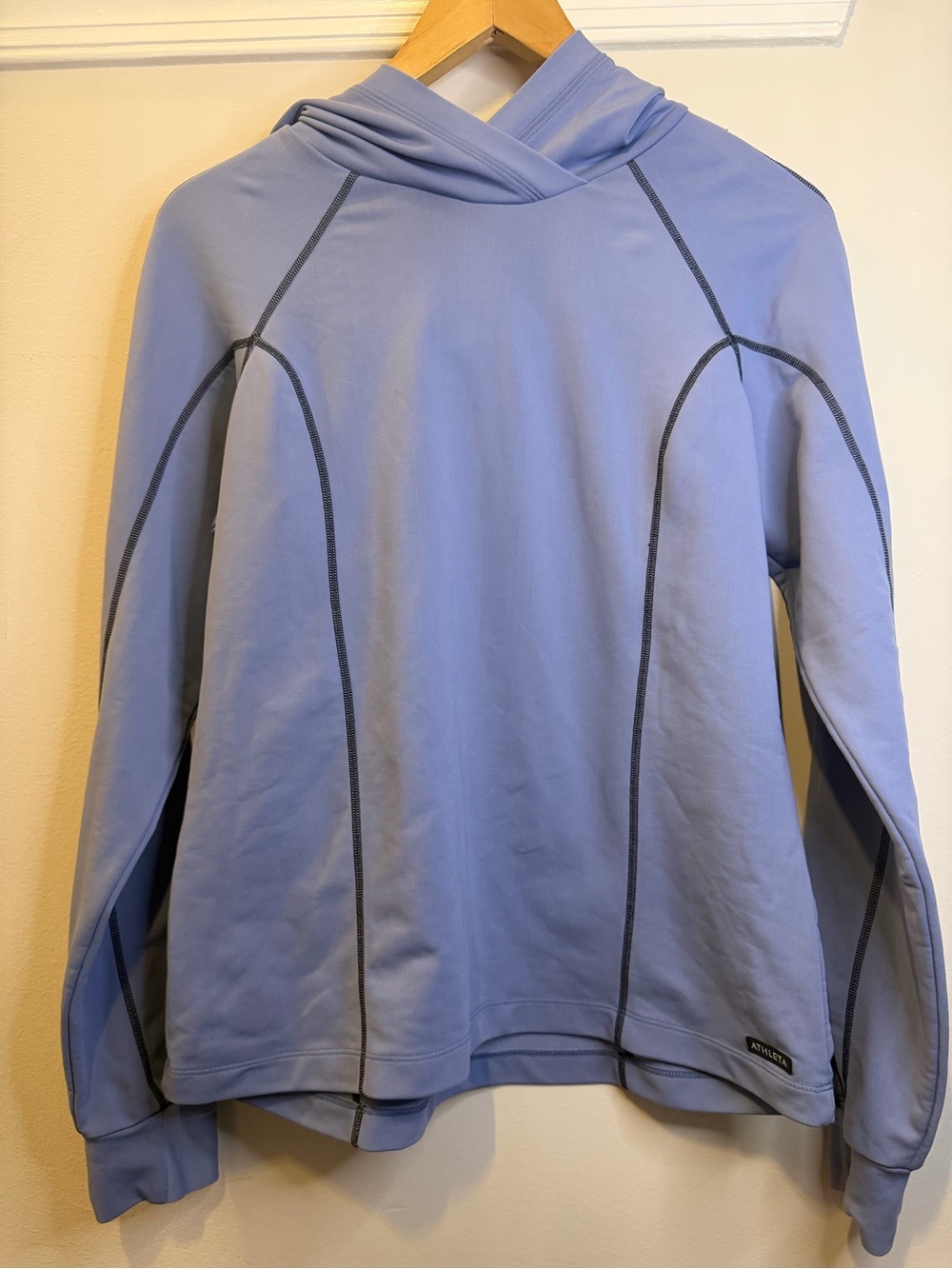 Athleta Light Blue Hooded Long Sleeve Performance Top activewear Athleisure